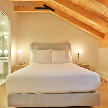 Boulevard Boutique *