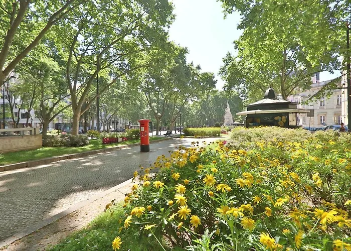 Boulevard Boutique *